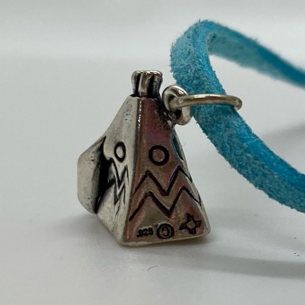 Teepee .925 Sterling Silver Native American Indian Hut 3D charm - Picture 4 of 13